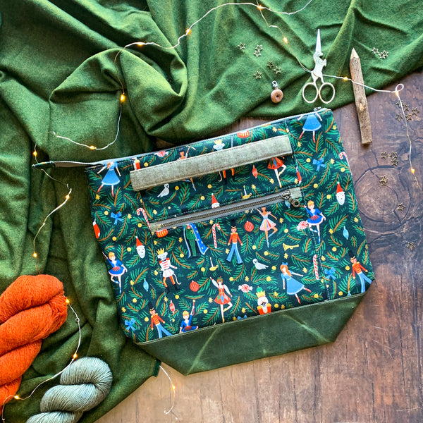 "Nutcracker*- Ready to Ship- Zippered Knitting Project Bag