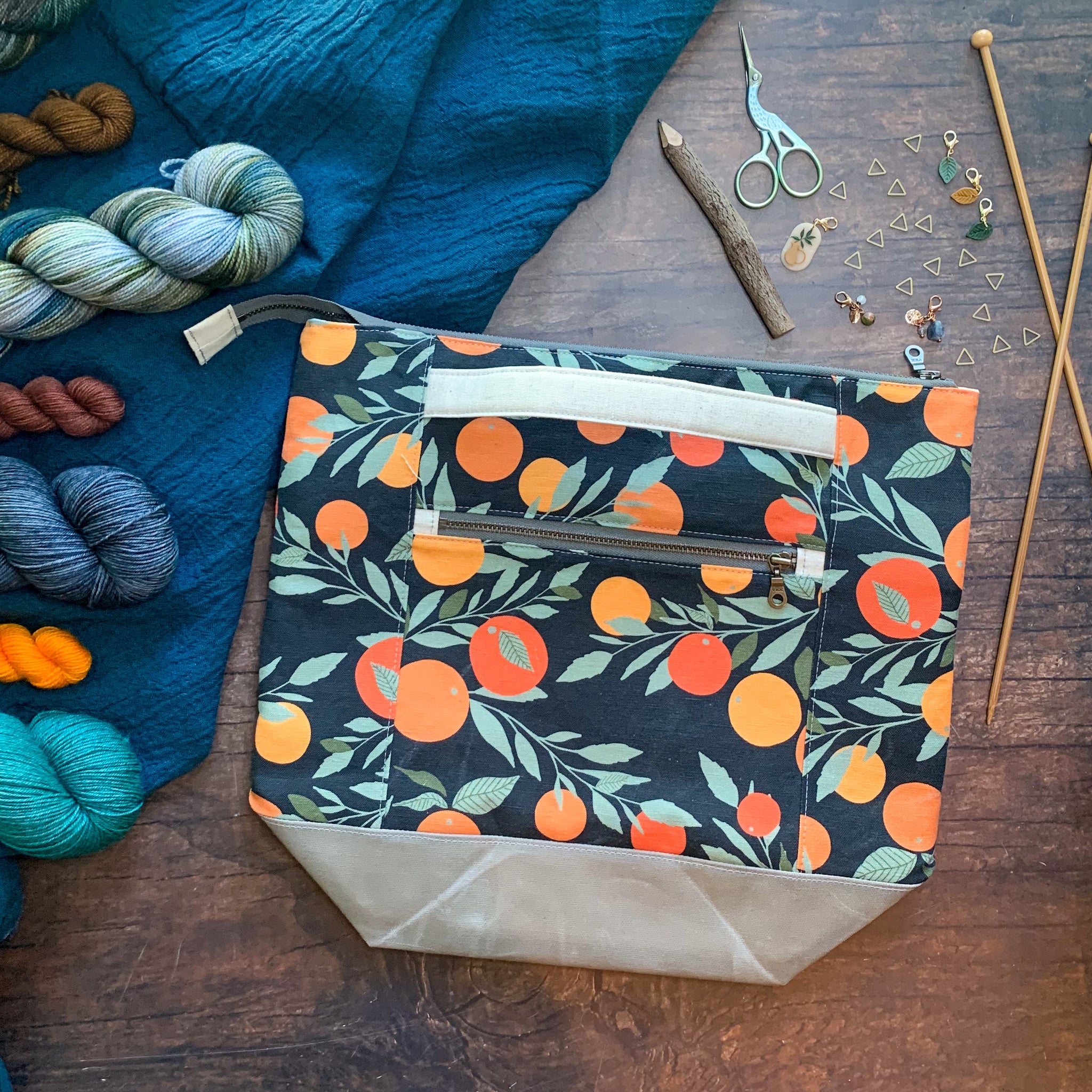 *Tangerines*  Zippered Knitting Project Bag